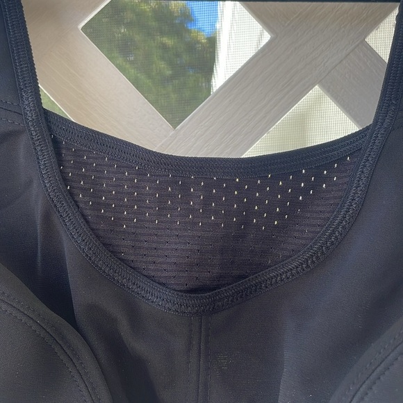 Glamorise Sport No-Bounce Wirefree Camisole Sports Bra - Picture 6 of 12